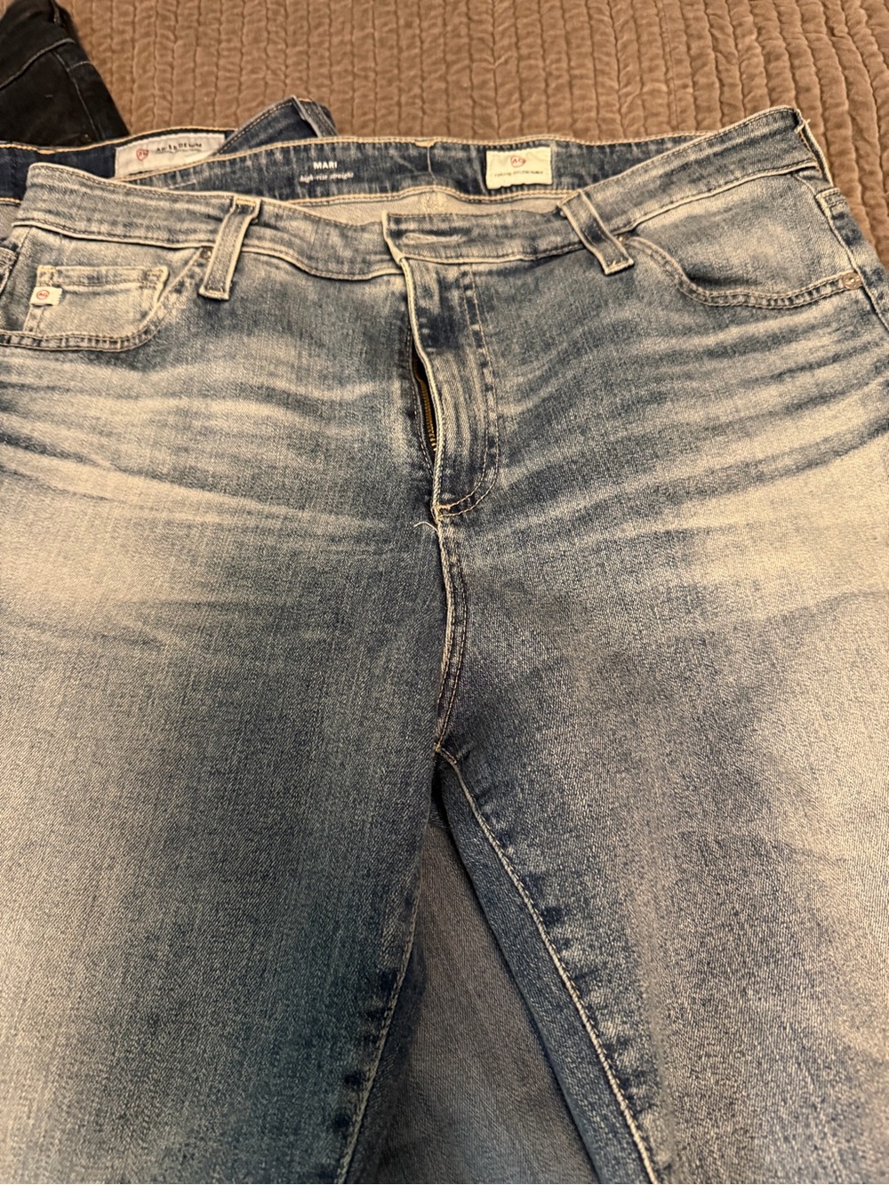 3 pairs AG Mari high rise straight jeans bundle - Picture 4 of 11